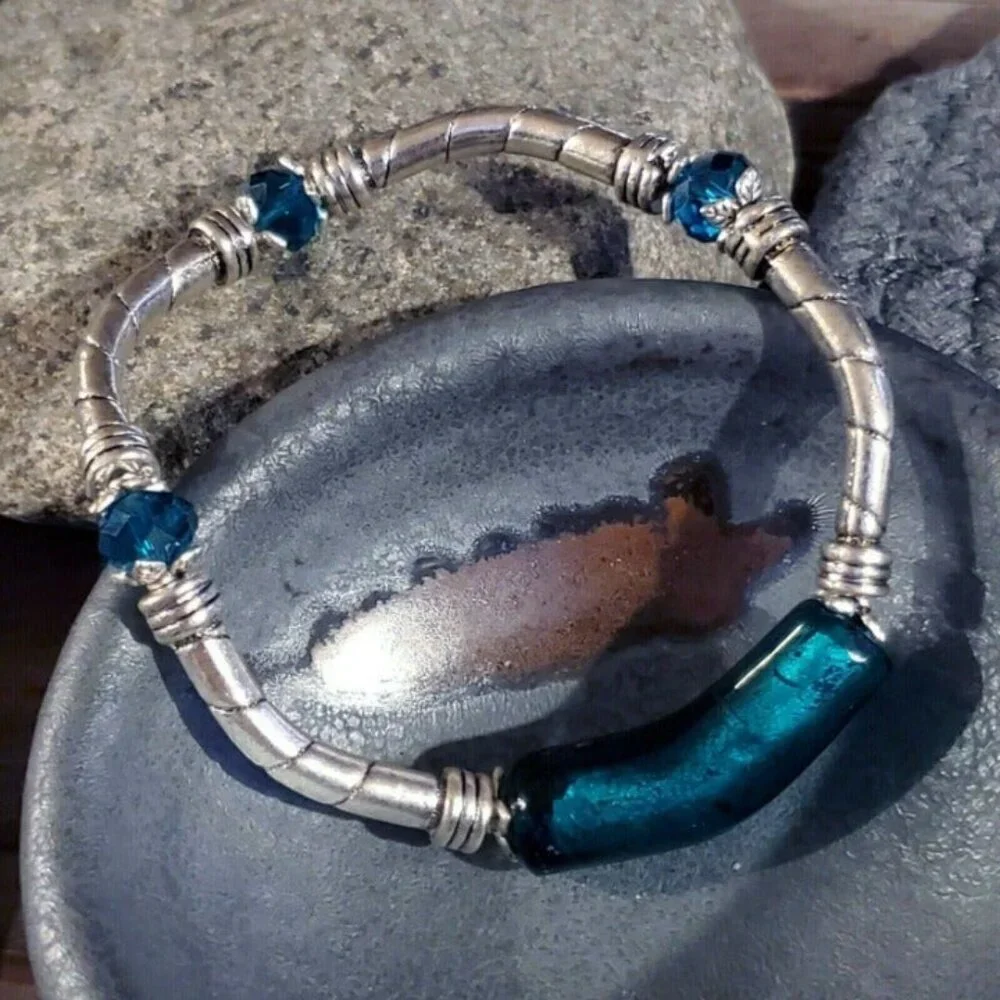 Handcrafted Edgy Silver Teal Green Foil Glass Metal and Crystal Stretch Bracelet